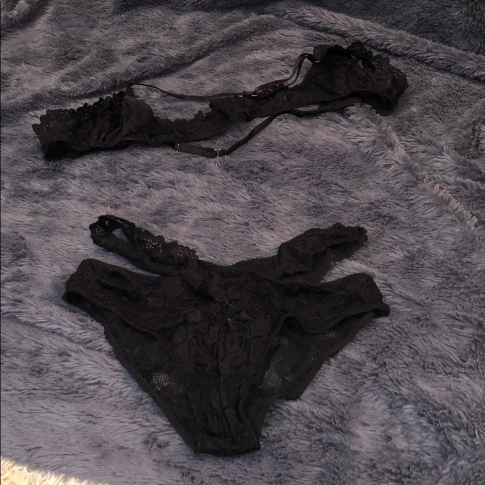 NWOT Adore Me Black Lace Strappy Bra & Pantie